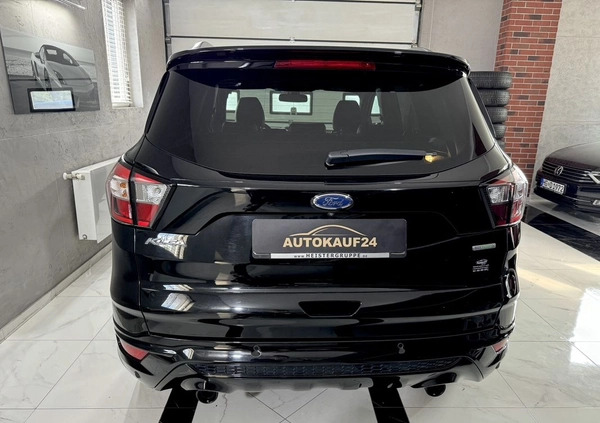 Ford Kuga cena 70500 przebieg: 104000, rok produkcji 2018 z Łęczna małe 529